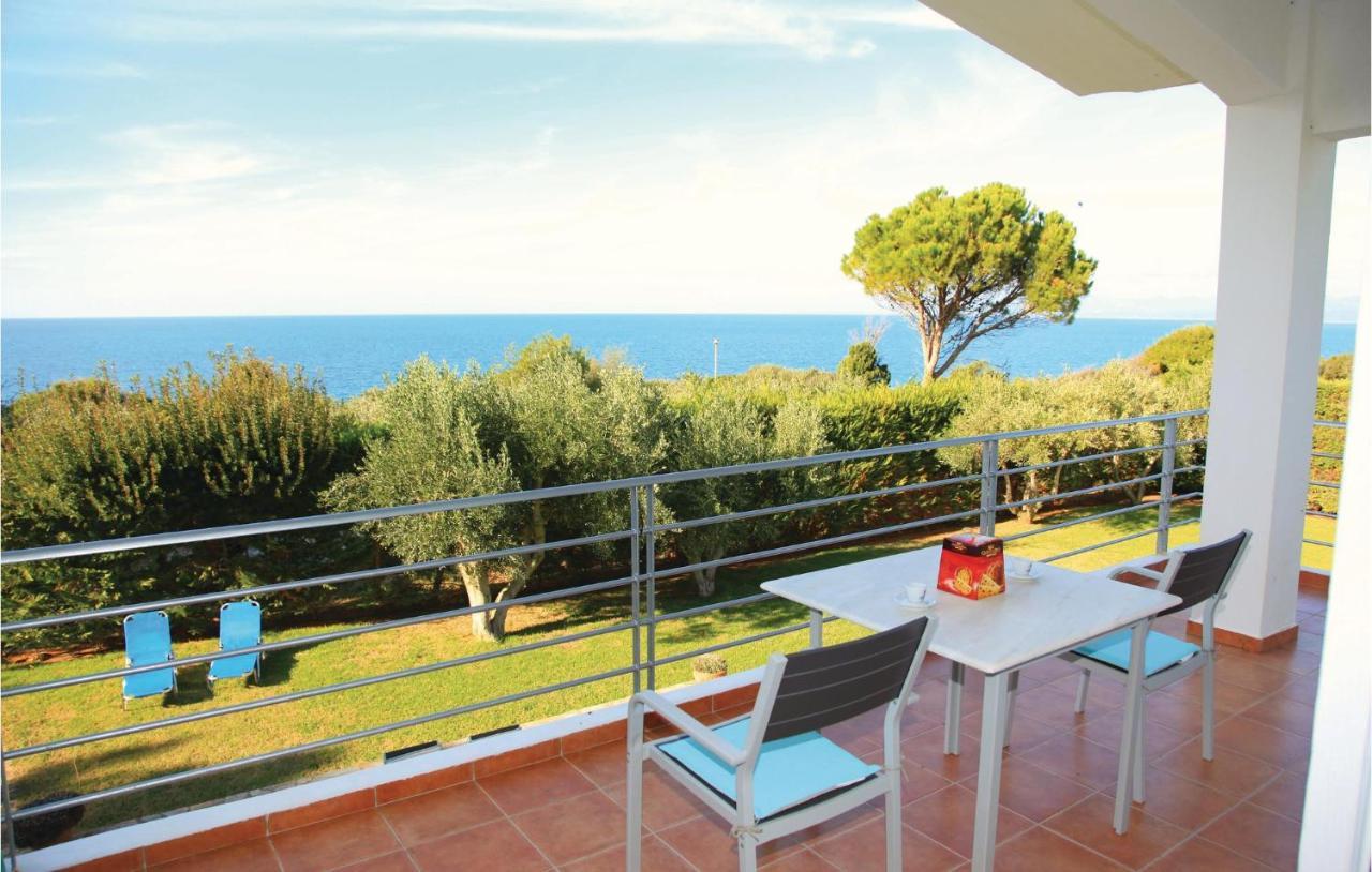 Vila Caprice Míloi Exteriér fotografie
